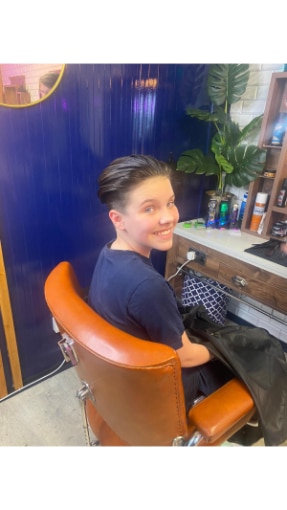 Millie cuts 19 inches off her hair! 5 Millie's new hairstyle